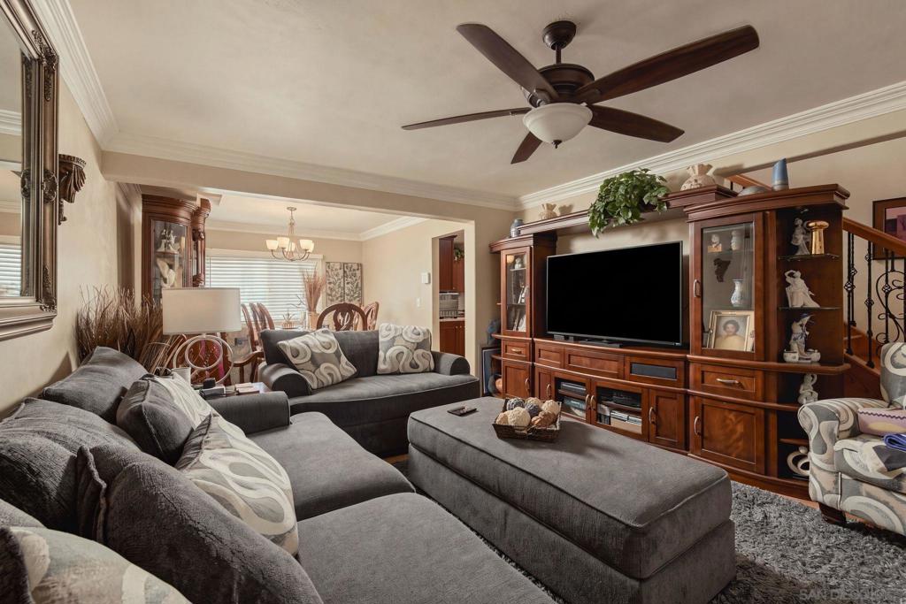 11322 Surco Dr