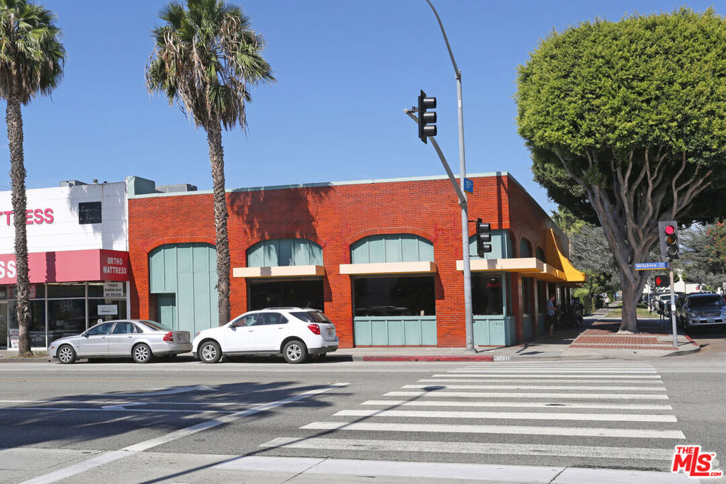 1433 Wilshire Boulevard