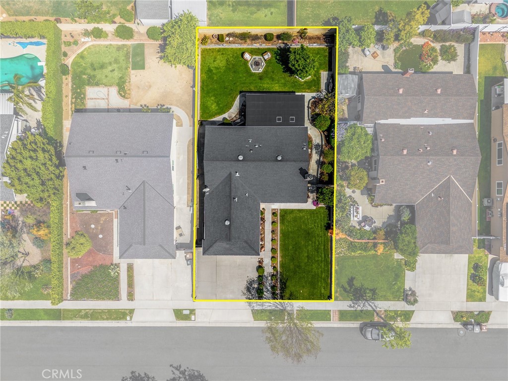 17381 Yorkshire Avenue