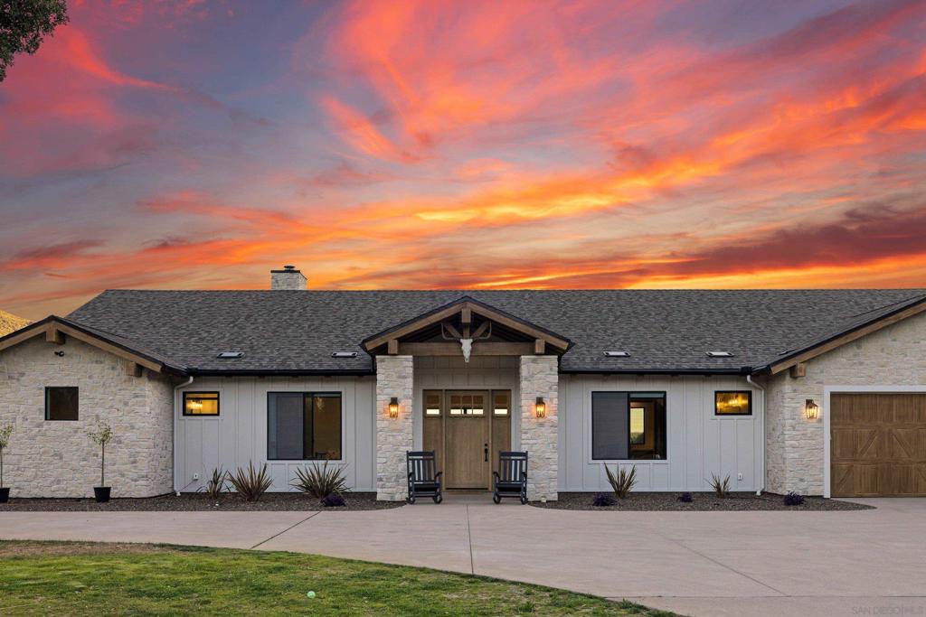 9452 Tecate Cypress Trail