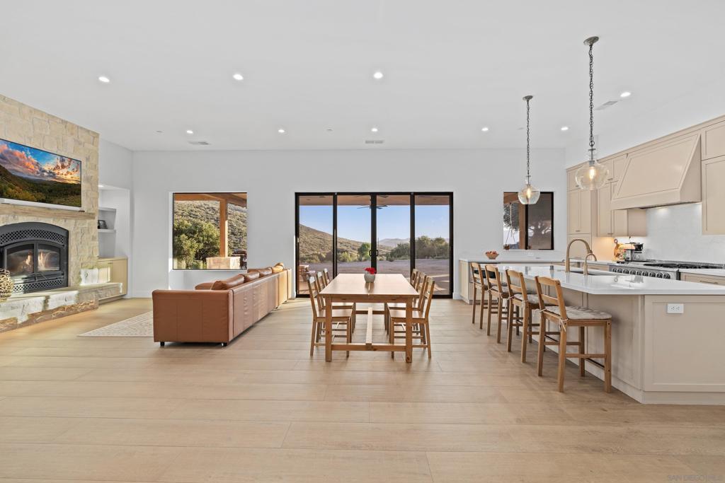 9452 Tecate Cypress Trail