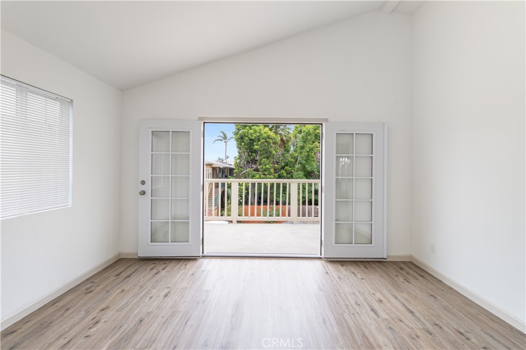 Belmont Shore (BSD) - Residential Income