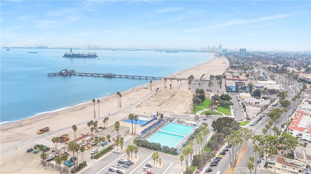 Belmont Shore (BSD) - Residential Income