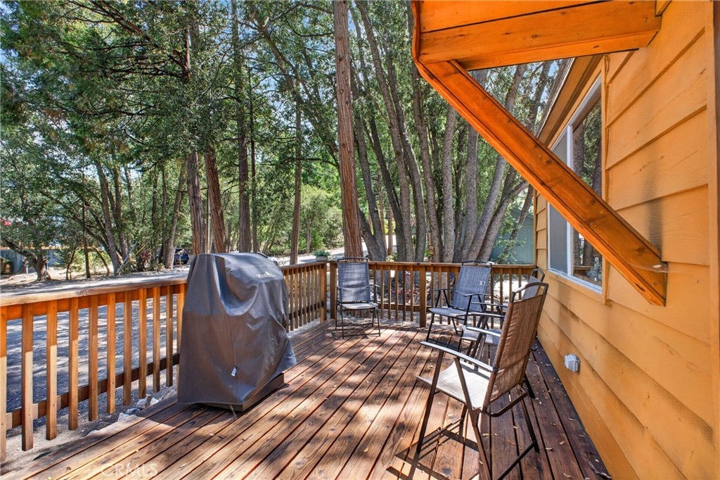 25151 Wrightwood