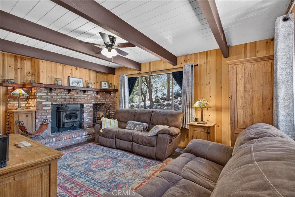 25151 Wrightwood