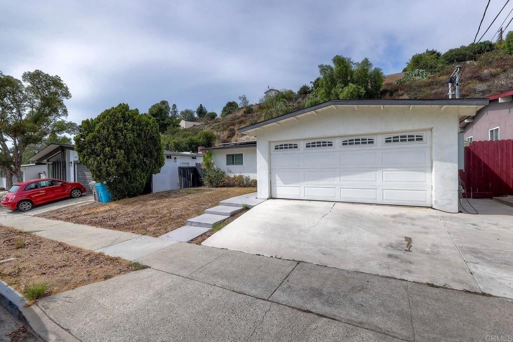 5520 Baja Drive