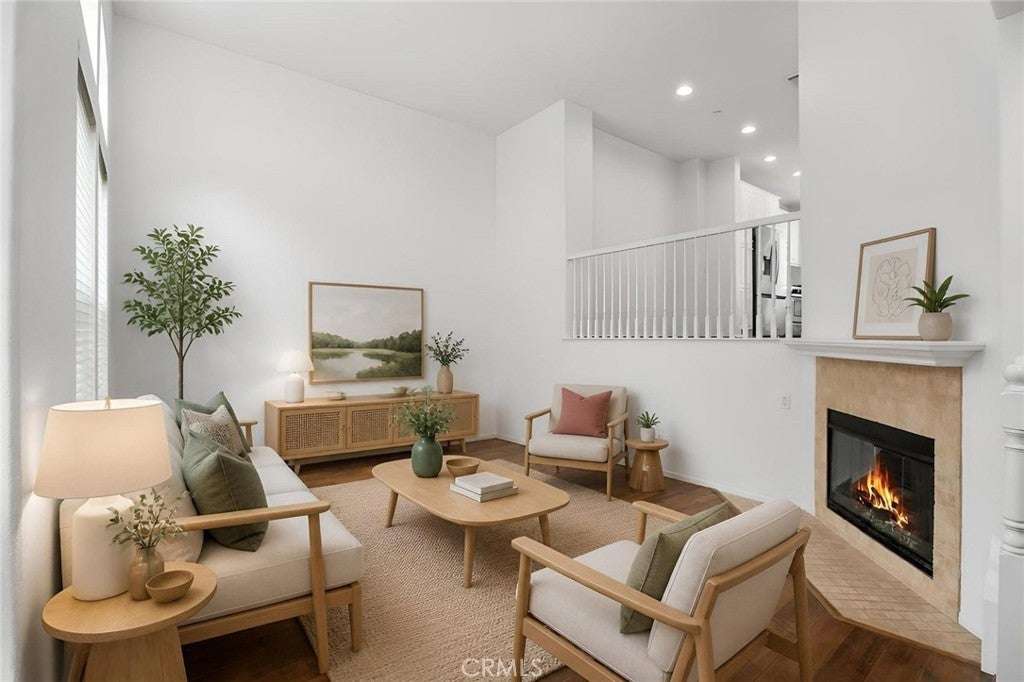 8572 E Kendra Loop