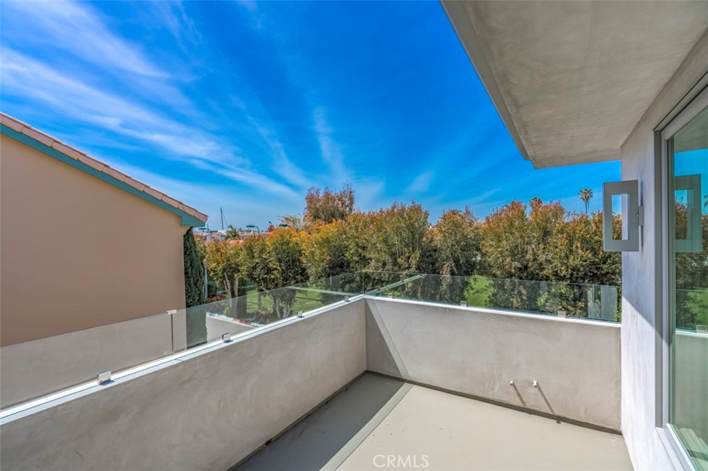 Lido Island (LIDO) - Residential