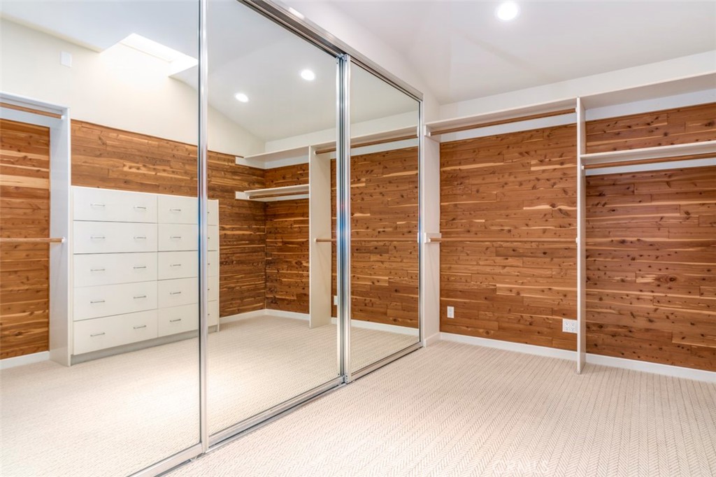 Lido Island (LIDO) - Residential