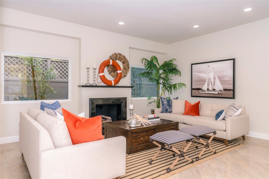 Lido Island (LIDO) - Residential