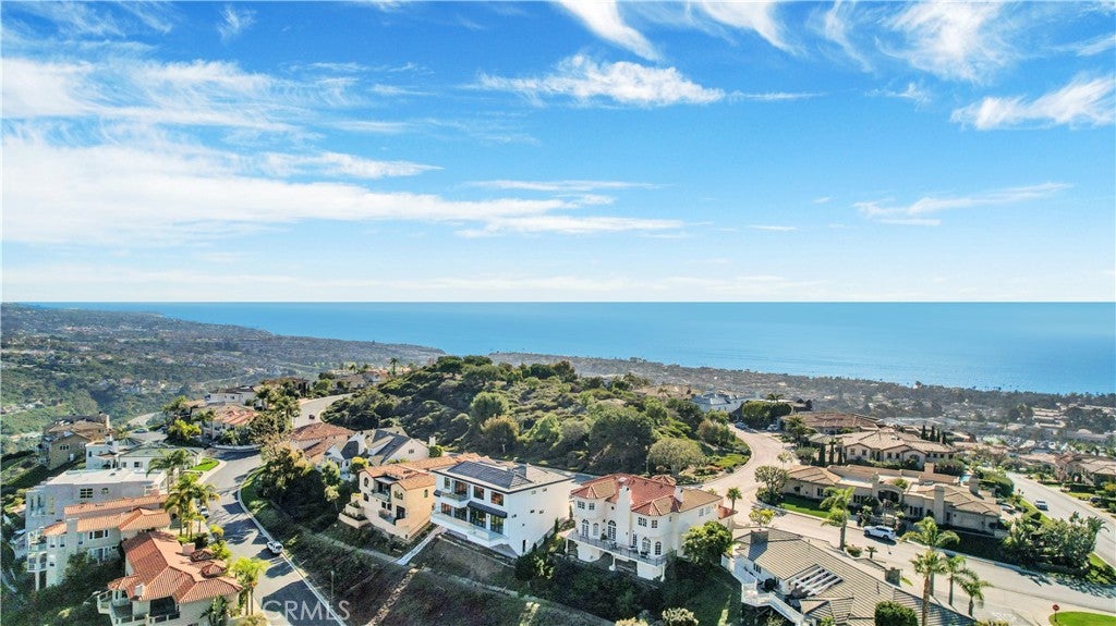 66 Marbella