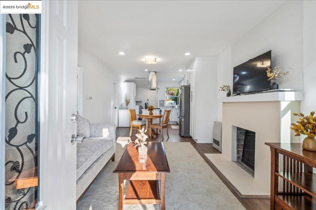 WEST BERKELEY - Residential
