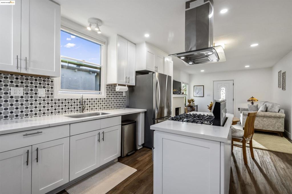WEST BERKELEY - Residential