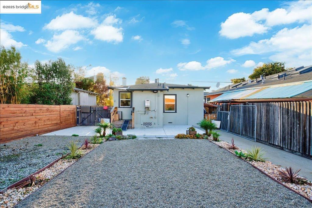 WEST BERKELEY - Residential