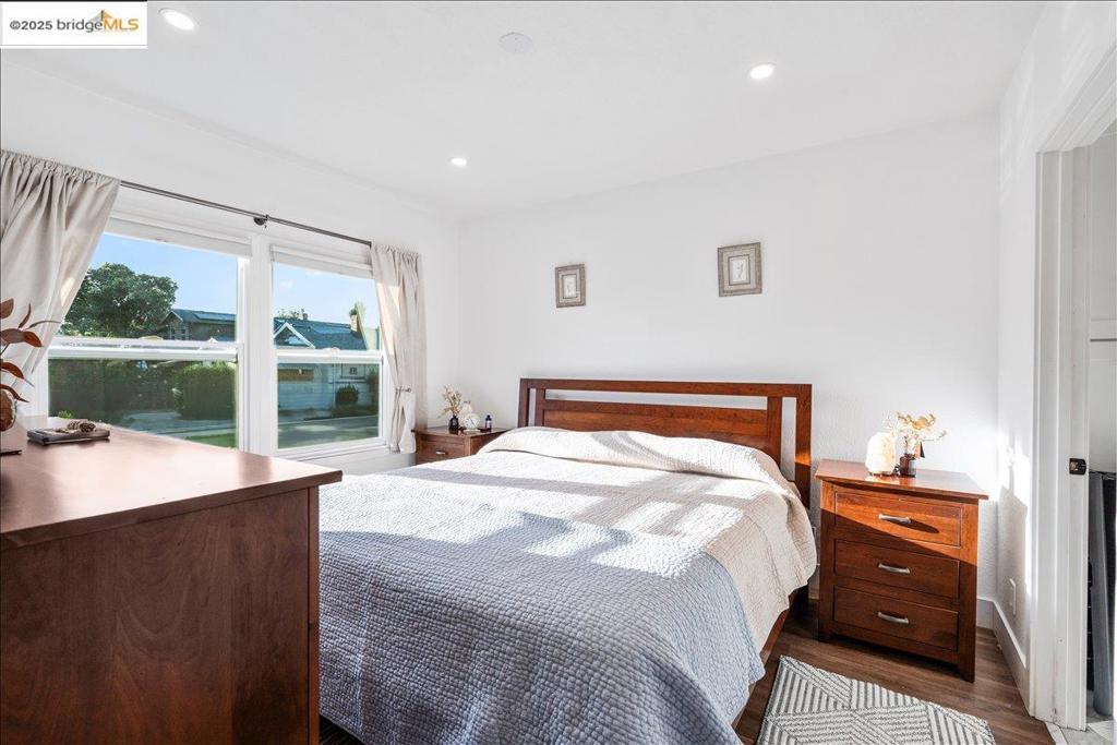 WEST BERKELEY - Residential