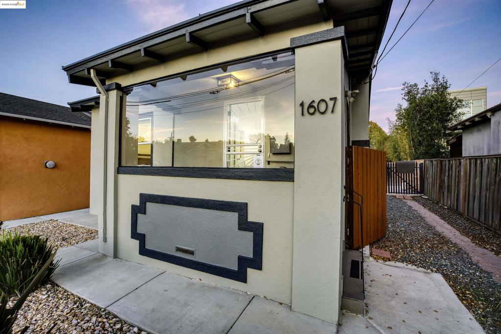 WEST BERKELEY - Residential