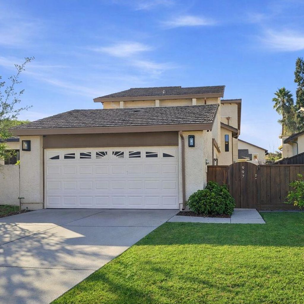 Photo of 997 Courtland Court, Milpitas, CA 95035 (MLS # ML82031424)