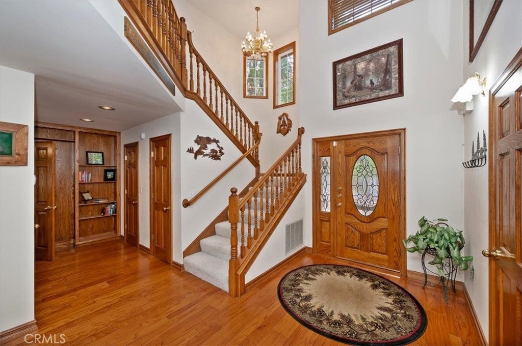 393 Brentwood