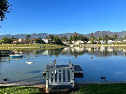 Photo of 1464 Camelot Drive, Corona, CA 92882 (MLS # IG26152193)