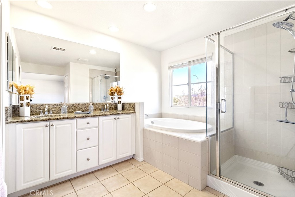 Strawberry Fields (STRAF) - Residential Lease