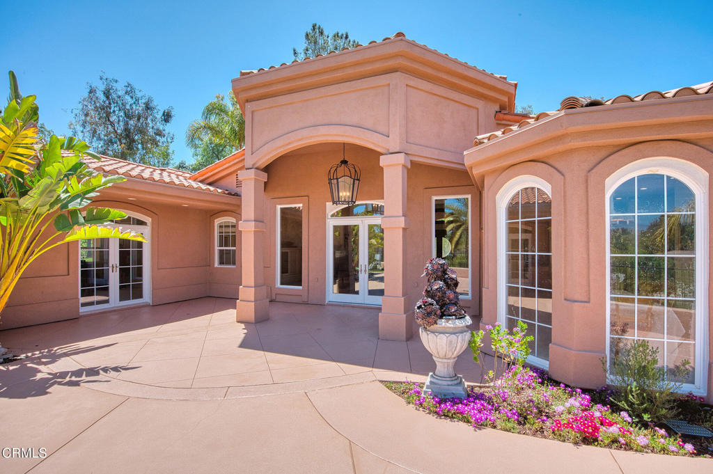 1690 Calle Tierra Vista