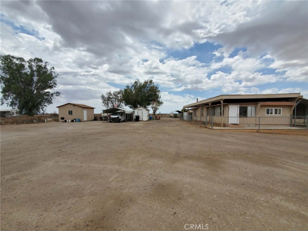 5631 Colorado River Road