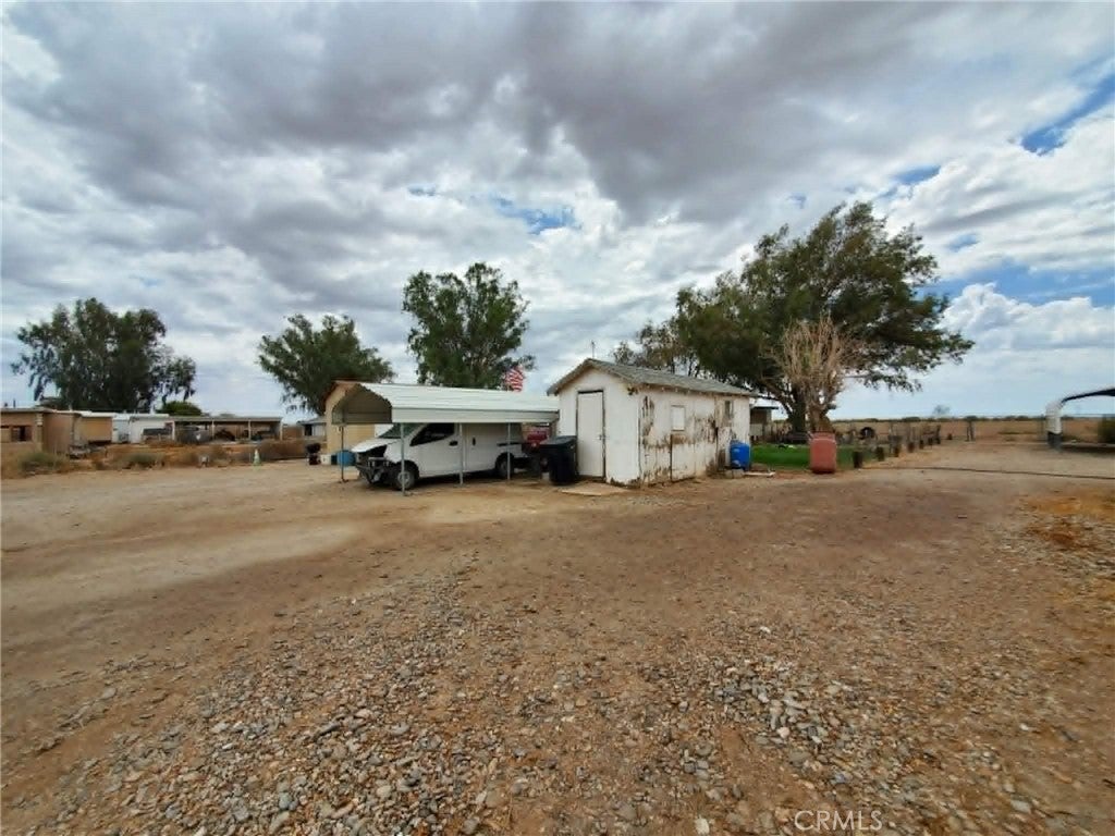 5631 Colorado River Road