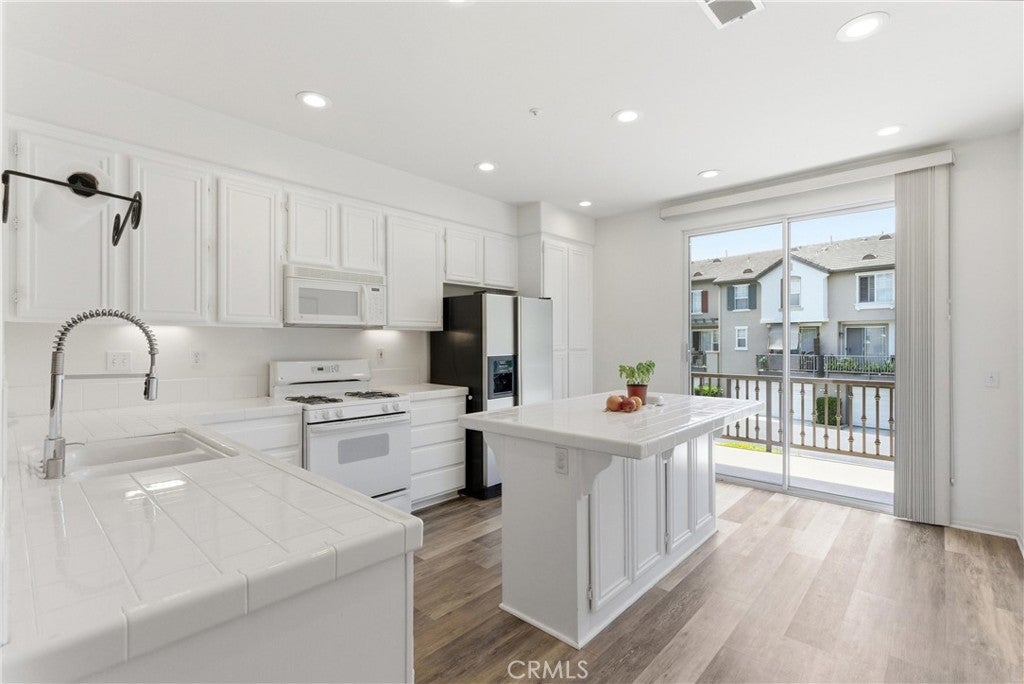 5 Cupertino Circle C110 5 Cupertino Circle C110