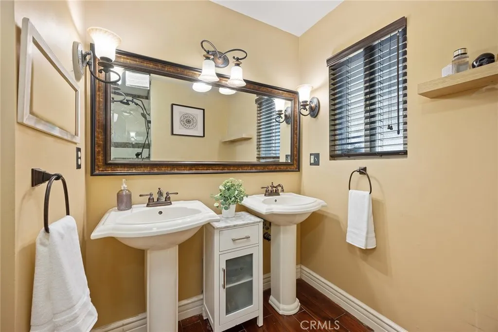 Yorba Linda, California 92886, United States, 4 Bedrooms Bedrooms, ,3 BathroomsBathrooms,Residential,Active,187236