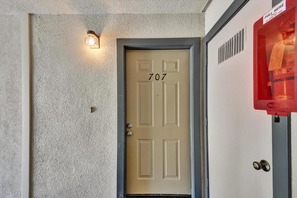 1026 San Luis Circle 707