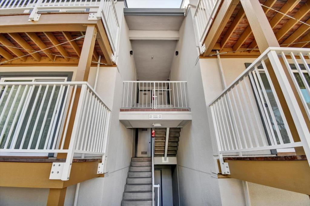 1026 San Luis Circle 707