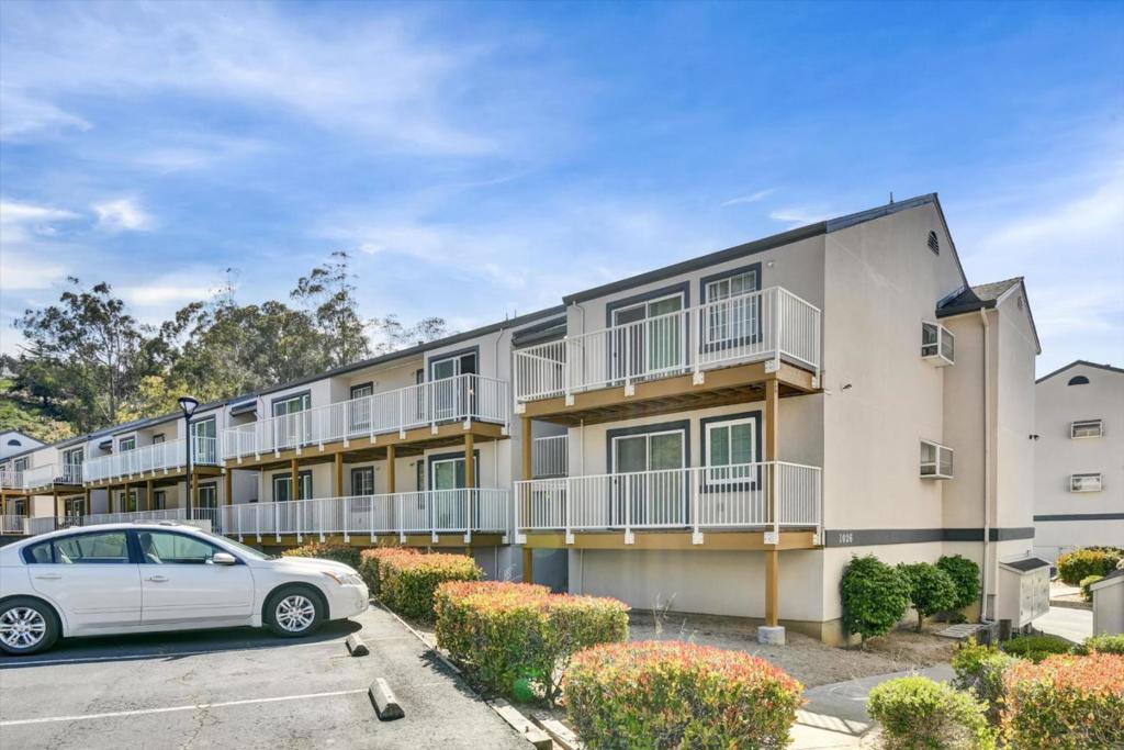 1026 San Luis Circle 707