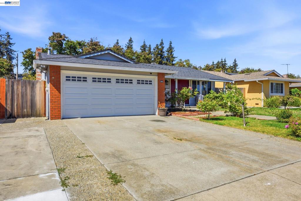 32252 Valiant Way