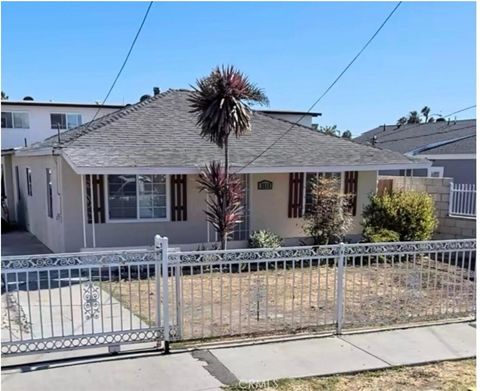Photo of 3212 Unit B W 147th Street, Gardena, CA 90249 (MLS # IN25194056) Photo of 3212 Unit B W 147th Street, Gardena, CA 90249 (MLS # IN25194056)