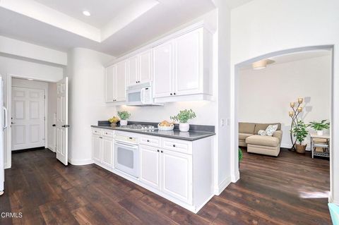 Tiny photo for 914 Corte Augusta, Camarillo, CA 93010 (MLS # V1-34384)