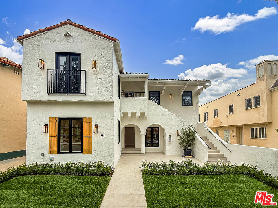 Stunning, Fully Remodeled 2-Bedroom Residence in Prime Beverly Hills! Welcome to this beautifully redone 2-bedroom, 2-bathroom unit offering approximately 1,400 sq ft of sophisticated living space in the heart of Beverly Hills. Every inch of this home has been meticulously remodeled with high-end finishes and modern conveniences, creating the perfect blend of luxury and comfort. Enjoy a bright, open-concept layout ideal for both everyday living and entertaining. The gourmet kitchen features sleek custom cabinetry, quartz countertops, and top-of-the-line stainless steel appliances. Designer bathrooms showcase spa-like walk-in showers, floating vanities, designer tile work, and premium fixtures. Additional highlights include new vinyl plank flooring throughout, dual-pane windows, stylish recessed lighting, custom bedroom fixtures, ample closet space, and in-unit washer and dryer. Central air and heat ensure year-round comfort, and off-street parking is included. Tankless water heater. Located just minutes from world-class dining, shopping, and entertainment, this home offers an unparalleled lifestyle in one of Los Angeles' most prestigious neighborhoods. A rare opportunity to lease a turnkey luxury residence in Beverly Hills. Move-In Special: 1st Month Free Rent with 2 Year Lease! Schedule your private showing today!