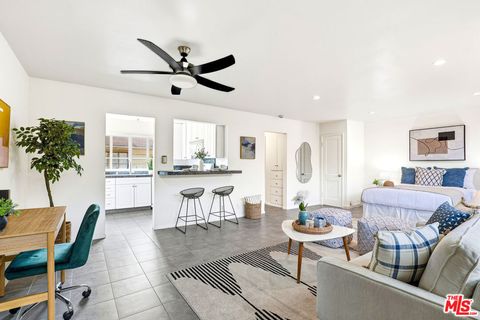 Photo of 11901 W Sunset Boulevard #219, Los Angeles, CA 90049 (MLS # 26644911)