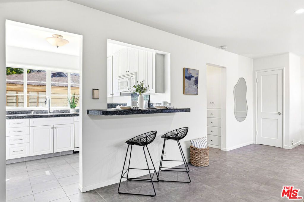 Photo of 11901 W Sunset Boulevard #219, Los Angeles, CA 90049 (MLS # 26644911)