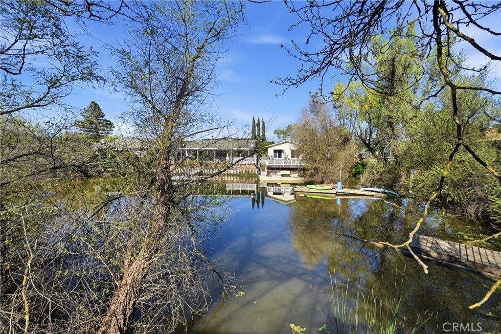 Photo of 7337 Lakeland Dr, Clearlake, CA 95422 (MLS # LC26066555)