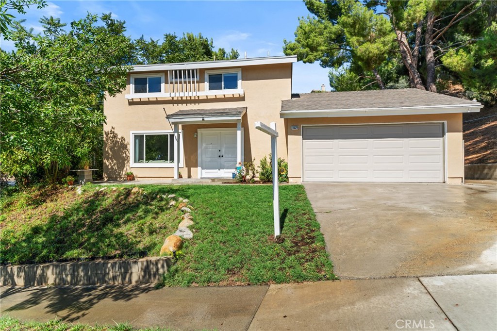 Charming Four Bedroom Home in Canyon Country with great views and a pleasant little trail out back perfect for morning walks. The sellers have loved this home for more than 20 years and now that their kids are grown they are ready to pass it on to a growing family to make more memories.
Just a month ago the entire house was painted and all the floors were replaced, so you will be walking into a home with fresh paint and brand new floors. The layout includes four large bedrooms, two full bathrooms and one half bathroom on the first floor for your guests.
This home is move in ready and waiting for you to make it your own. The sellers are ready to accept an offer and help you become the next homeowner.