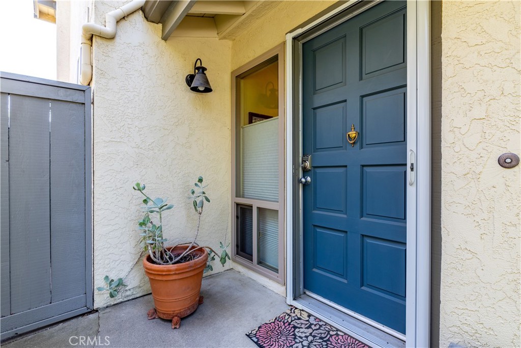 1237 Vista Del Lago