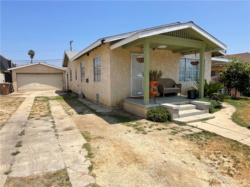 1041 W 88th Street