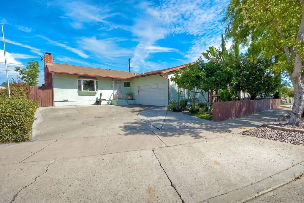 587 Wayne AVE