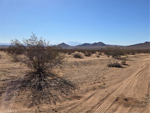 Photo of 0 Altadena Street, Apple Valley, CA 92307 (MLS # RS25257707)