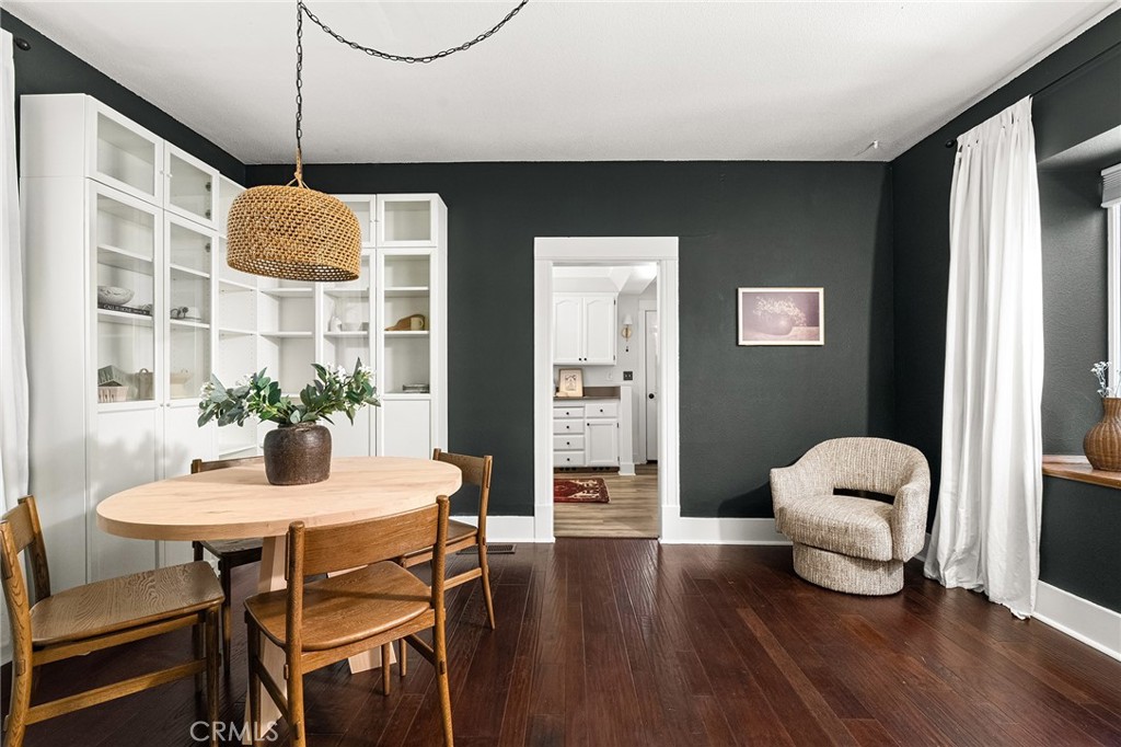 1157 Broadway Street