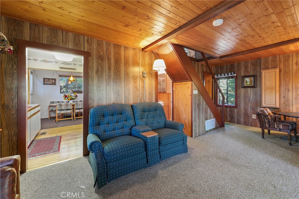 Twin Peaks (TWIN) - Residential