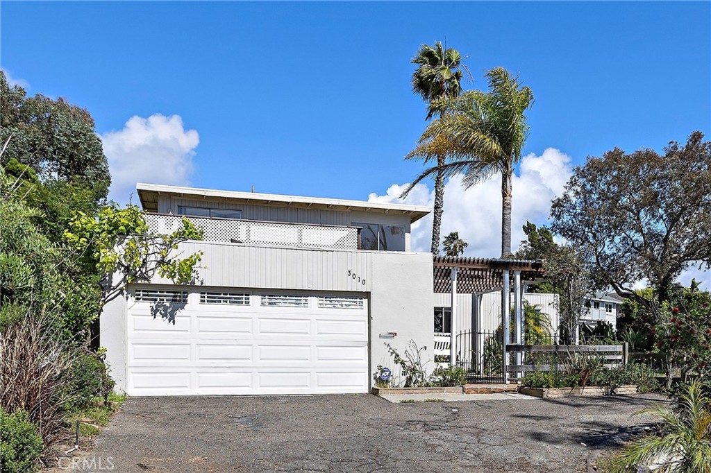 3010 Alta Laguna Boulevard