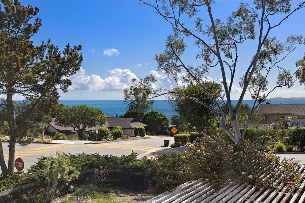 3010 Alta Laguna Boulevard