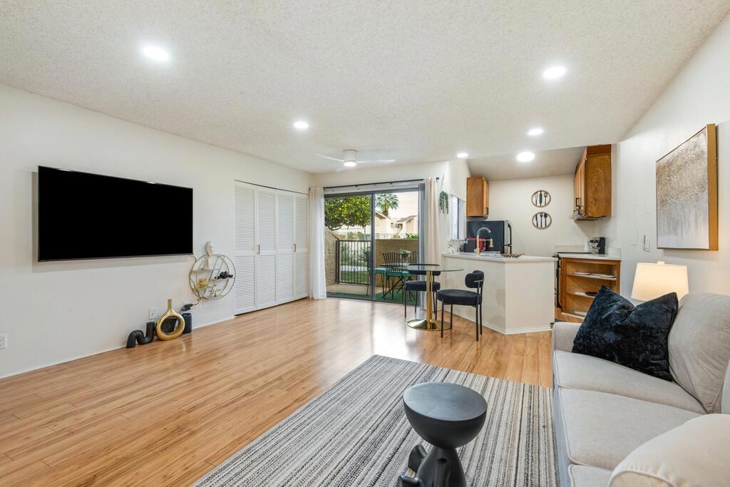 Palm Springs Golf & - Residential