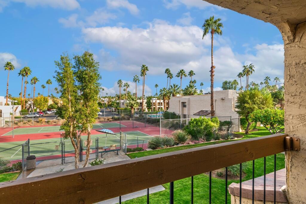 Palm Springs Golf & - Residential